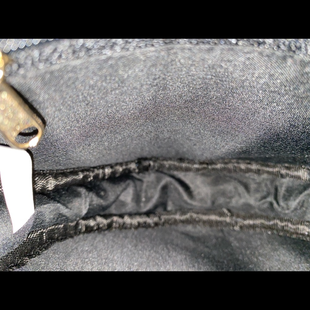 Brand New Leopard Print Crossbody Round Bag. (w/out tag, will provide dust bag) - Picture 8 of 9
